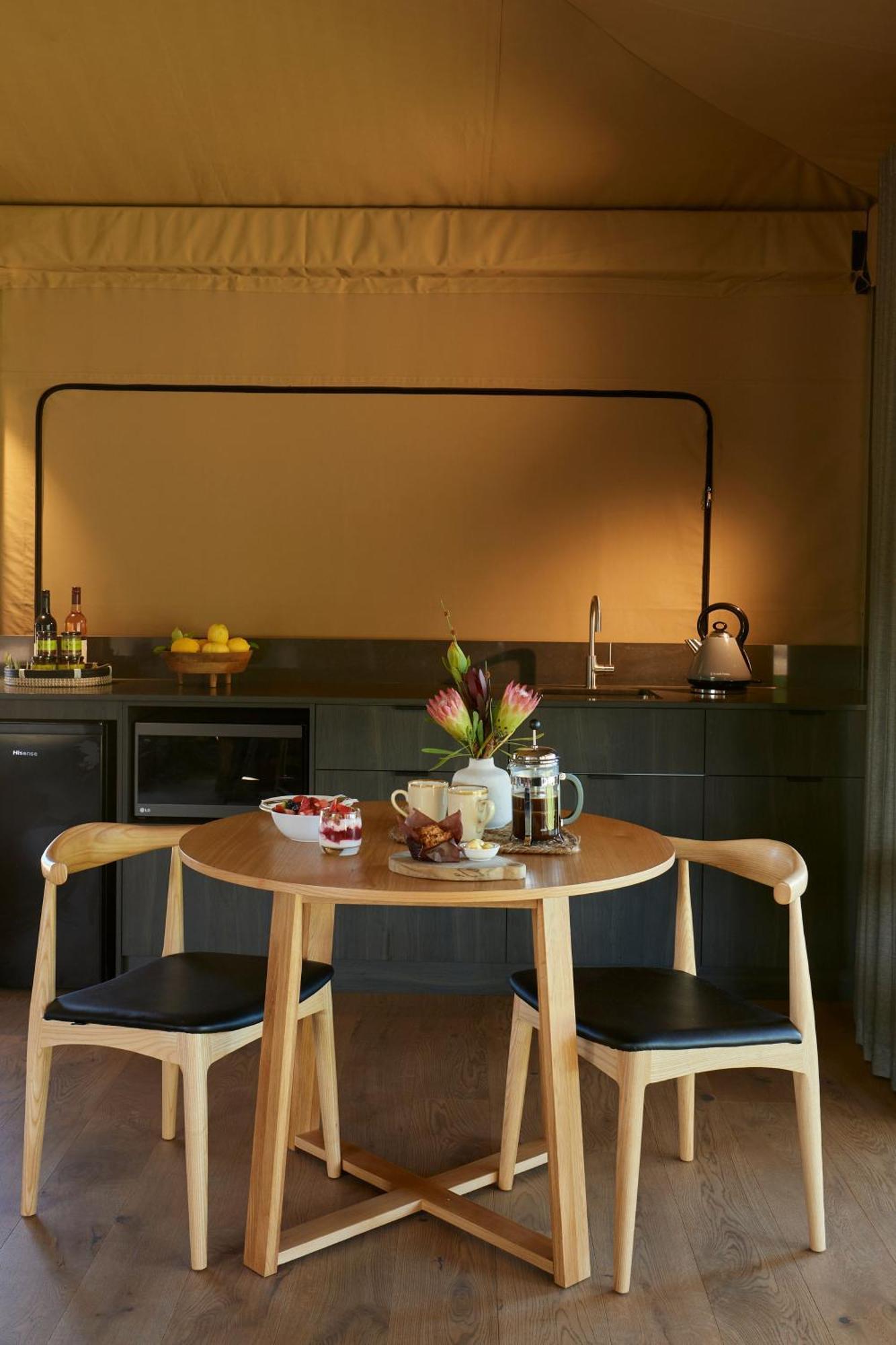 Olio Bello Lakeside Glamping Cowaramup Extérieur photo